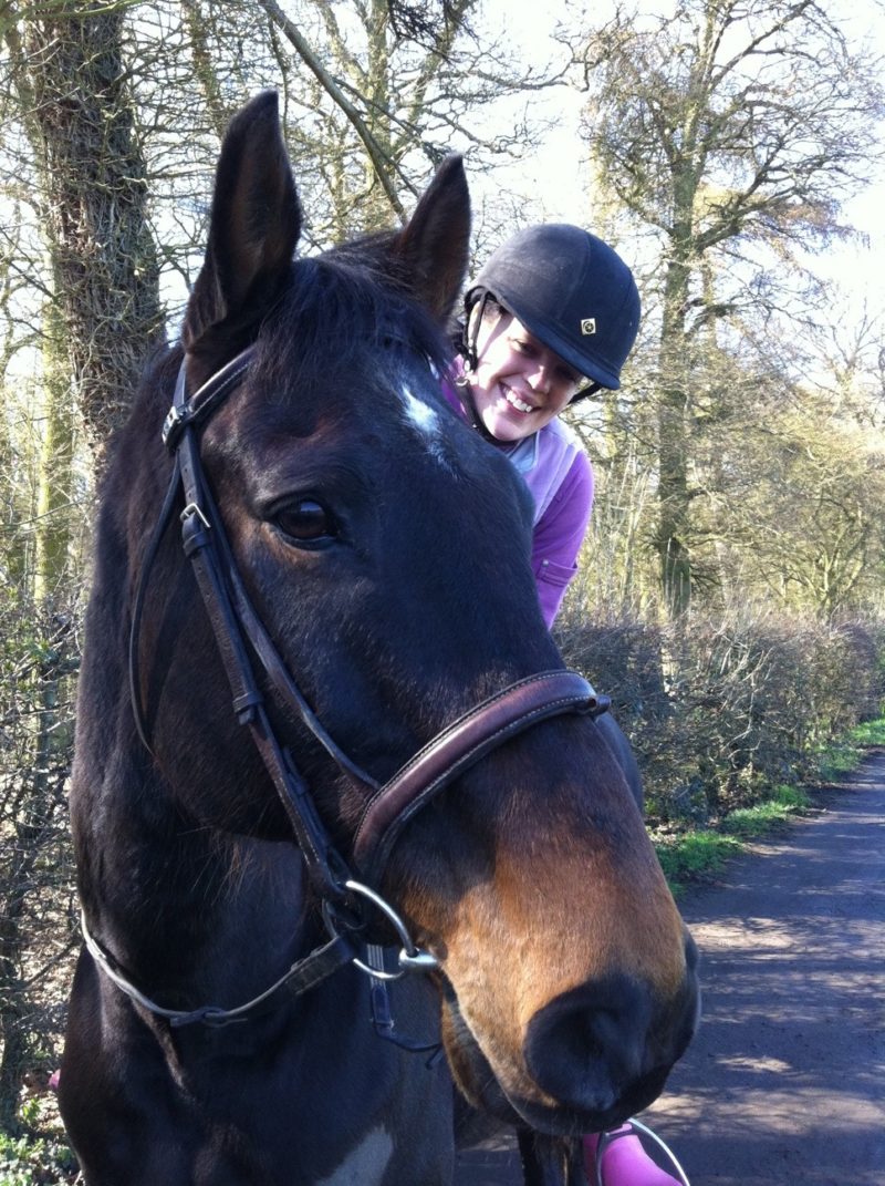 horse-riding-during-pregnancy-heels-and-hooves